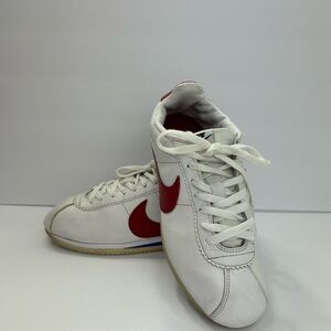 Nike Cortez leather white red blue low top atletic sneakers